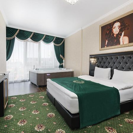 אודסה Apart Hotel D'Monica מראה חיצוני תמונה