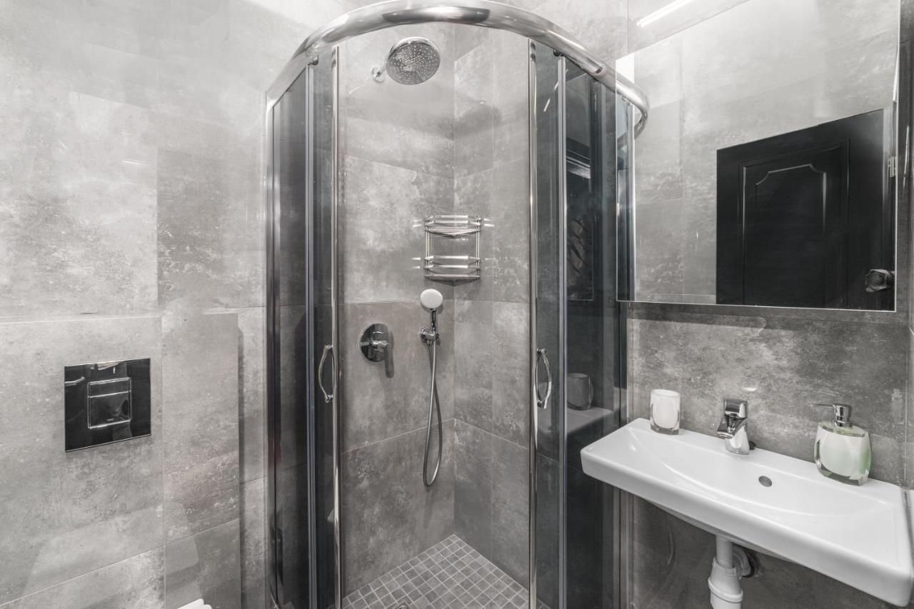 אודסה Apart Hotel D'Monica מראה חיצוני תמונה